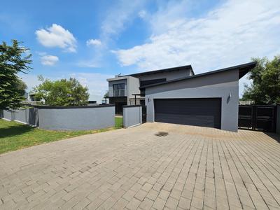 House For Sale in Midstream Meadows, Centurion